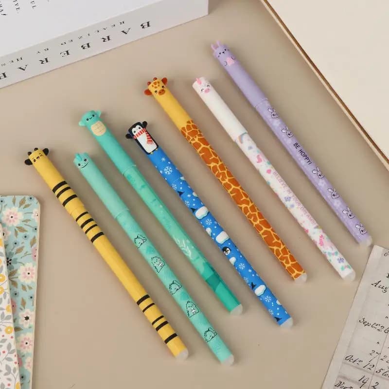 Set di 7 Penne Gel Cancellabili Creative a Forma di Animali, Ape, Coniglio, Giraffa, 0.5mm, per Scrittura e Forniture Scolastiche, Vendita all'Ingrosso