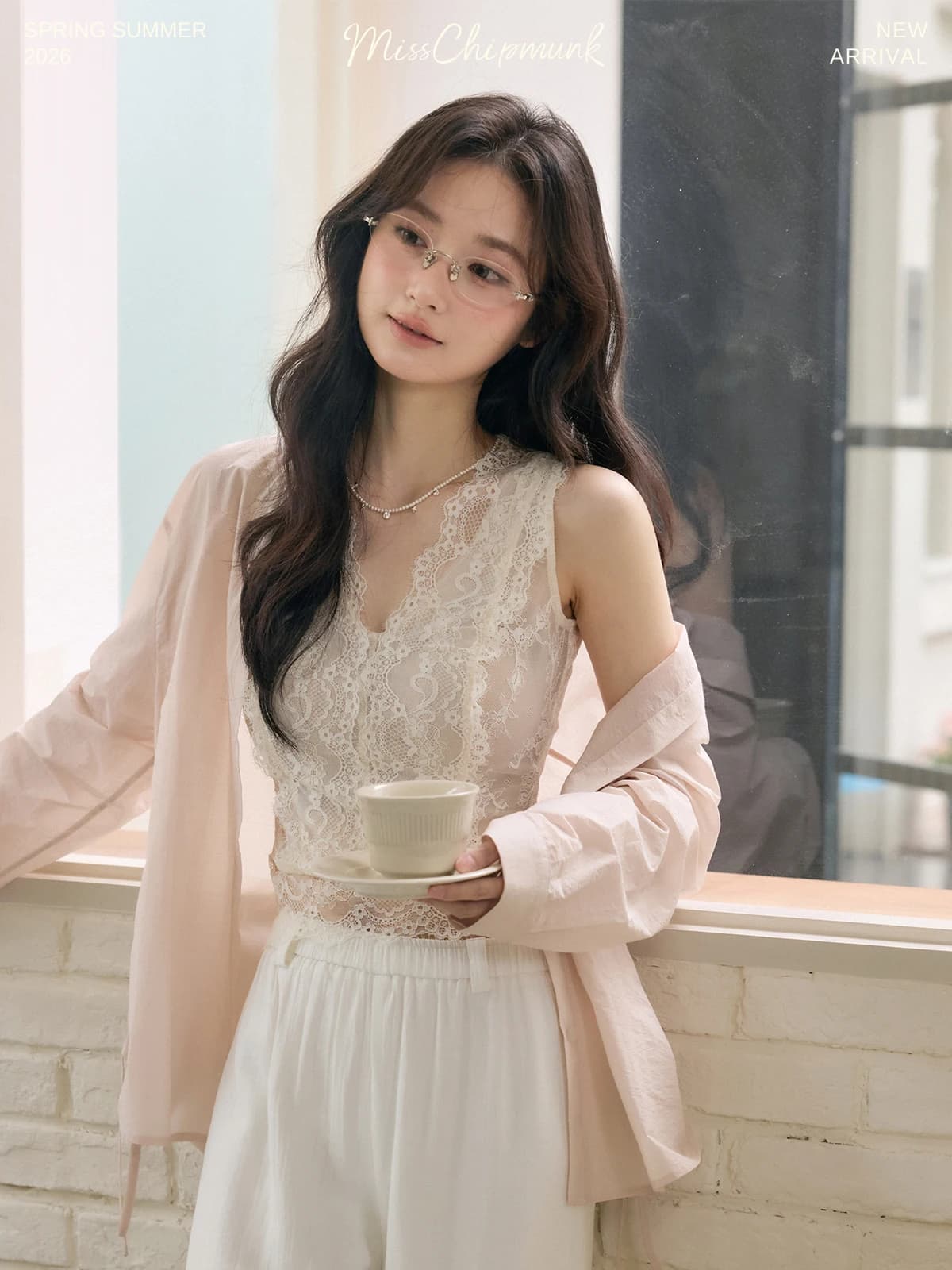 Elegant Hollow out Lace Vest Top Women's Slim Fit Polyester Fiber V-Neck Sleeveless Base Layer Spring Fashion 2026
