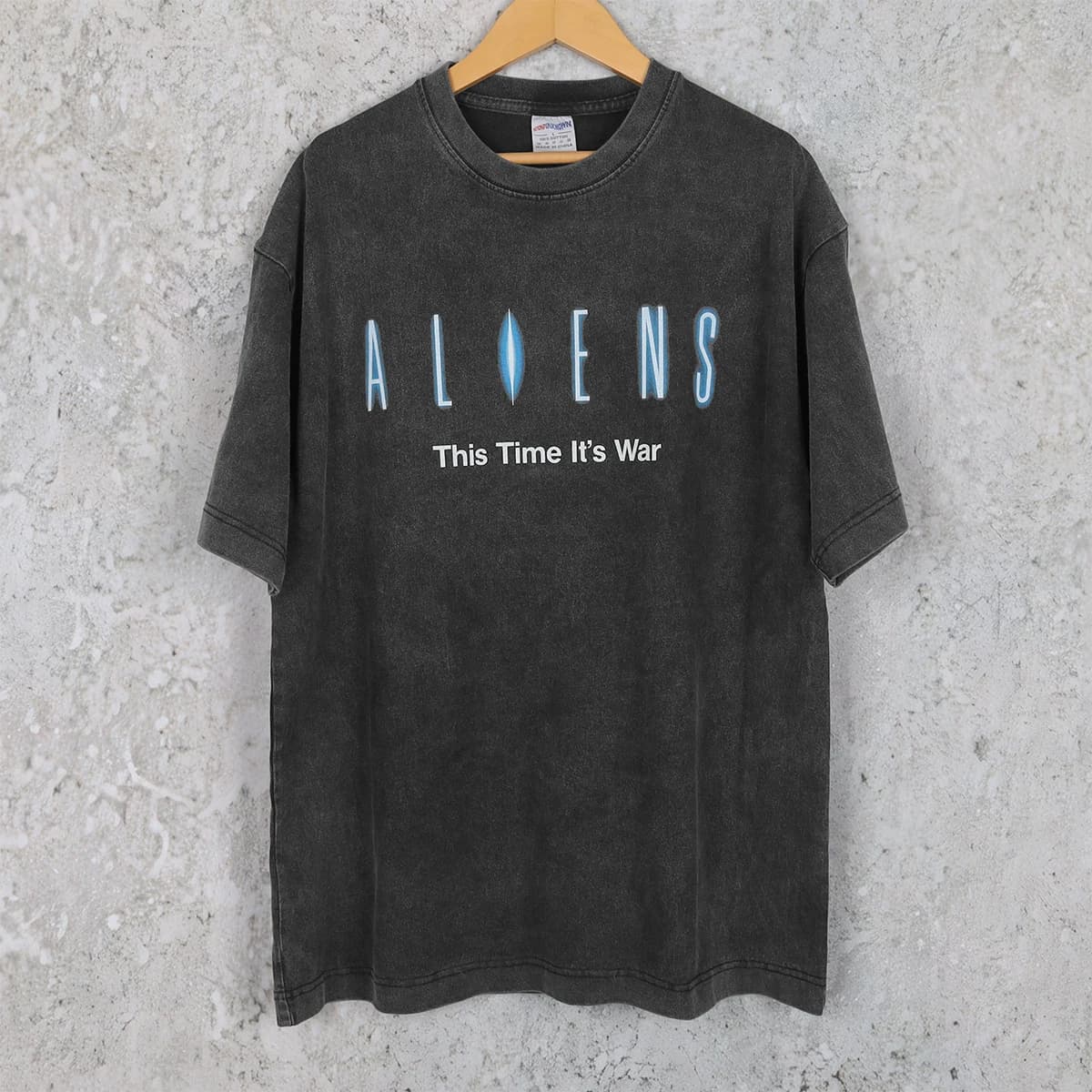 T-shirt Aliens classica con logo del film di fantascienza anni '80, top da uomo con stampa di mostri, abbigliamento grafico unisex, magliette estive in cotone