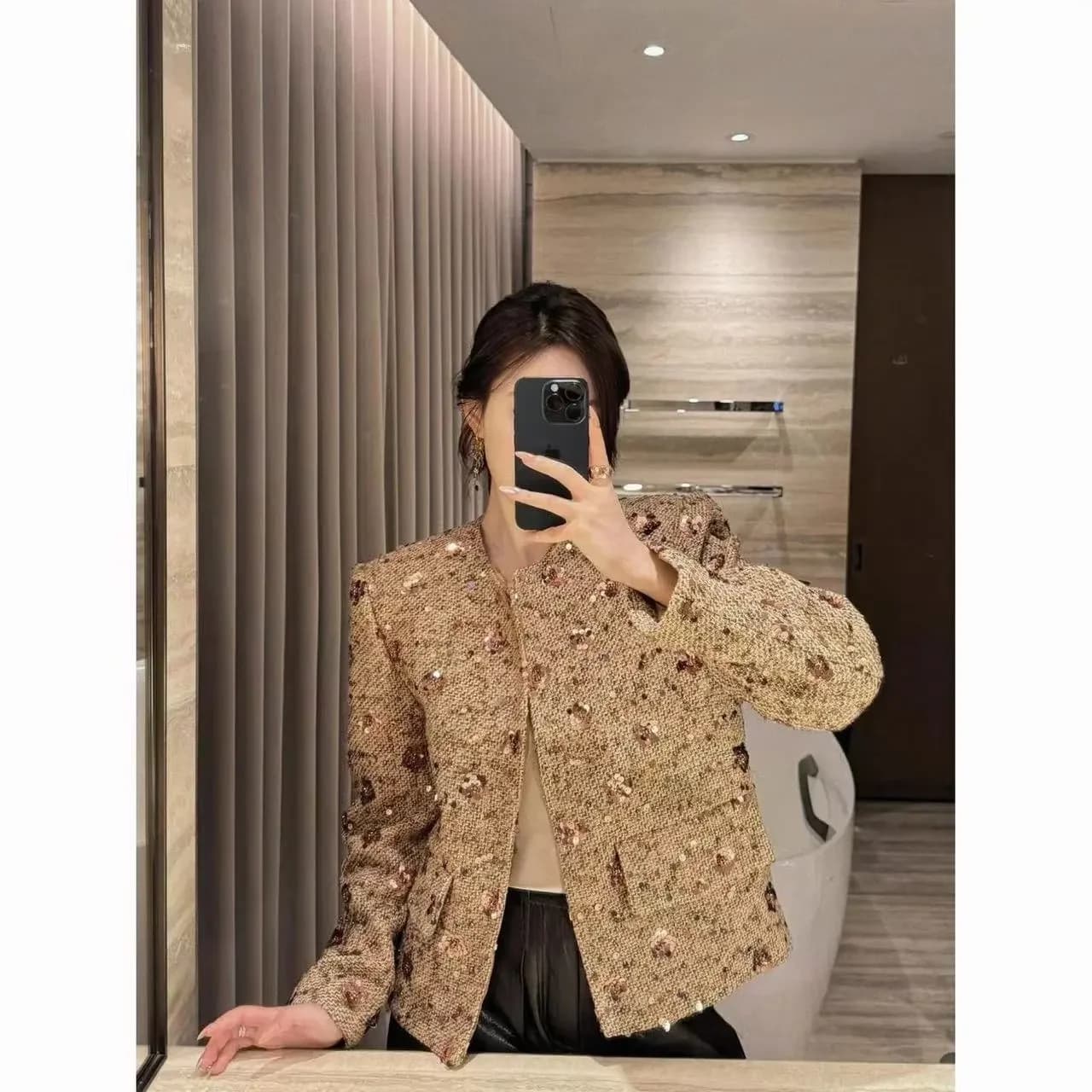 Luxury Tweed Jacket Women Coat Long Sleeve Tweed Blazer Crop Jacket Short Tops Plaid Pockets Office Ladies Clothing New