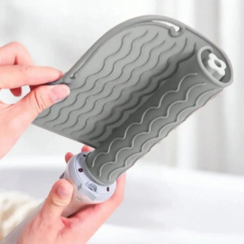 New Silicone Mat Heat Resistant Plus Size, Travel Tools Laptop, Protective Cover for Iron Hair Clips and Hair Plate