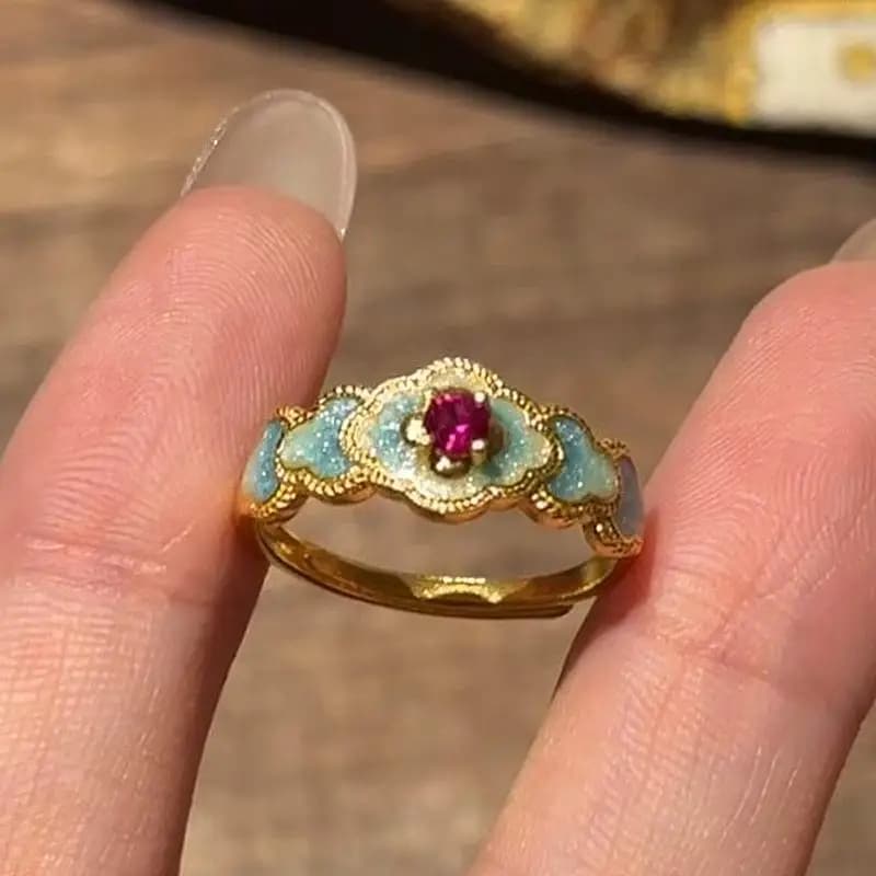 Classic style palace vintage cloud good omen ring with ruby exquisite rings light luxury for women wedding jewelry for adjustable parties