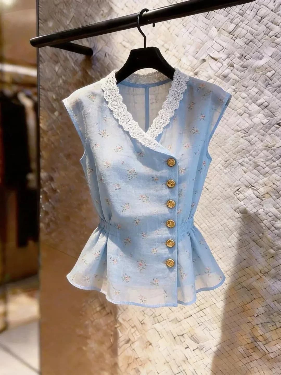 Elegant V-Neck Lace Splice Slim Fit Top Button Design Summer 2026 Sweet Floral Korean Style Women's Shirt Casual Commute