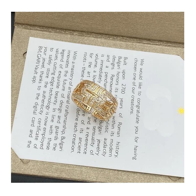 Nuovo Anello con Diamante, Anello Femminile alla Moda, Anello di Lusso Leggero, Tendenza di Nicchia Versatile