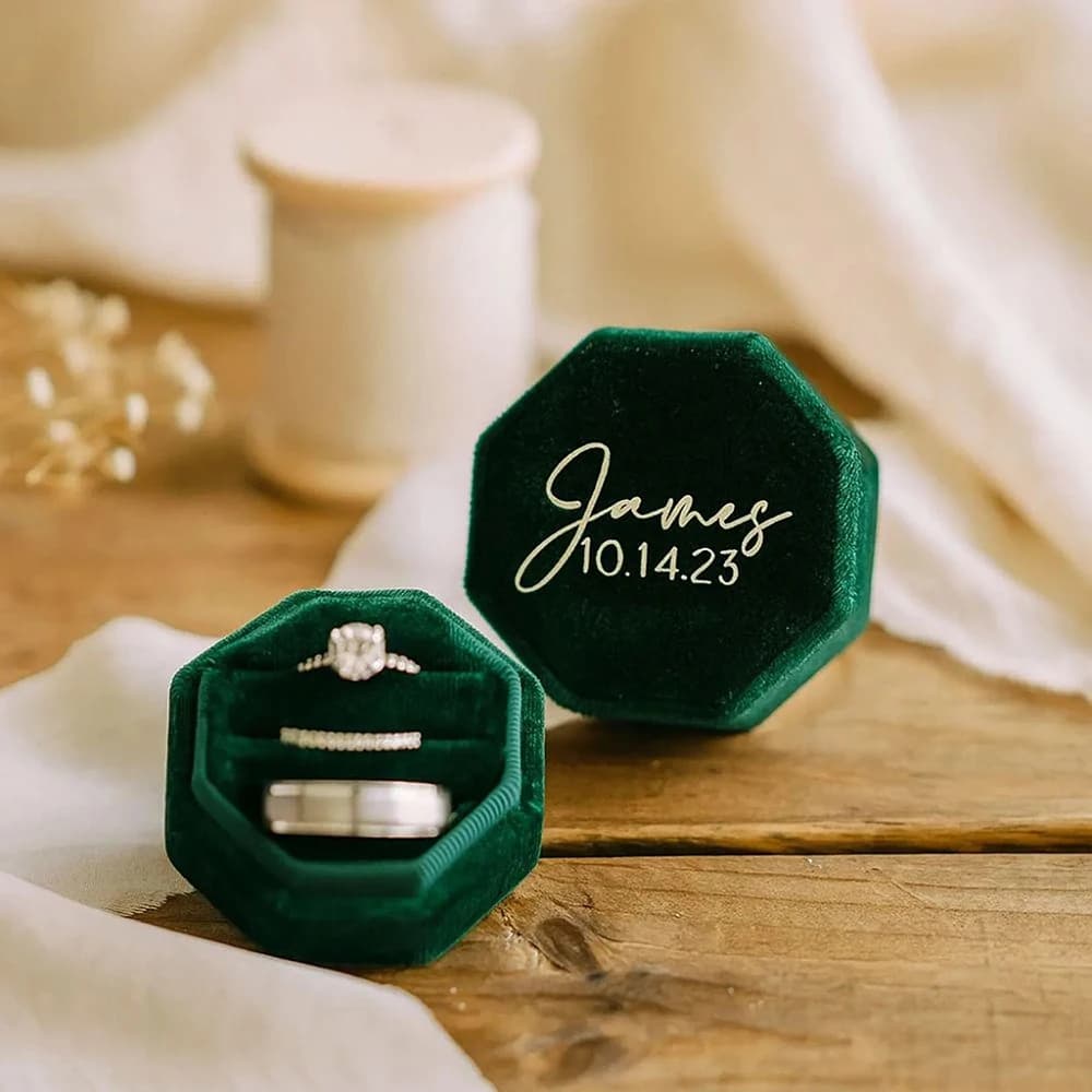 Scatola per fedi nuziali in velluto personalizzata Scatola per anelli con triplo slot Scatola per anelli di proposta Porta anelli di fidanzamento personalizzato Regalo di nozze per anniversario