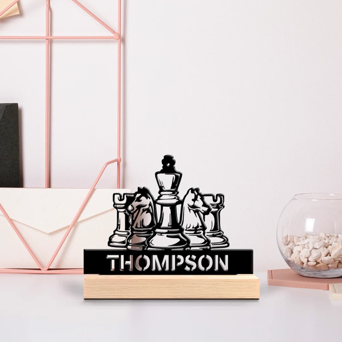1pc Customized Metal Handicraft Ornaments Custom Content Equipped with A Wooden Base Unique Desktop Decoration Custom Gifts