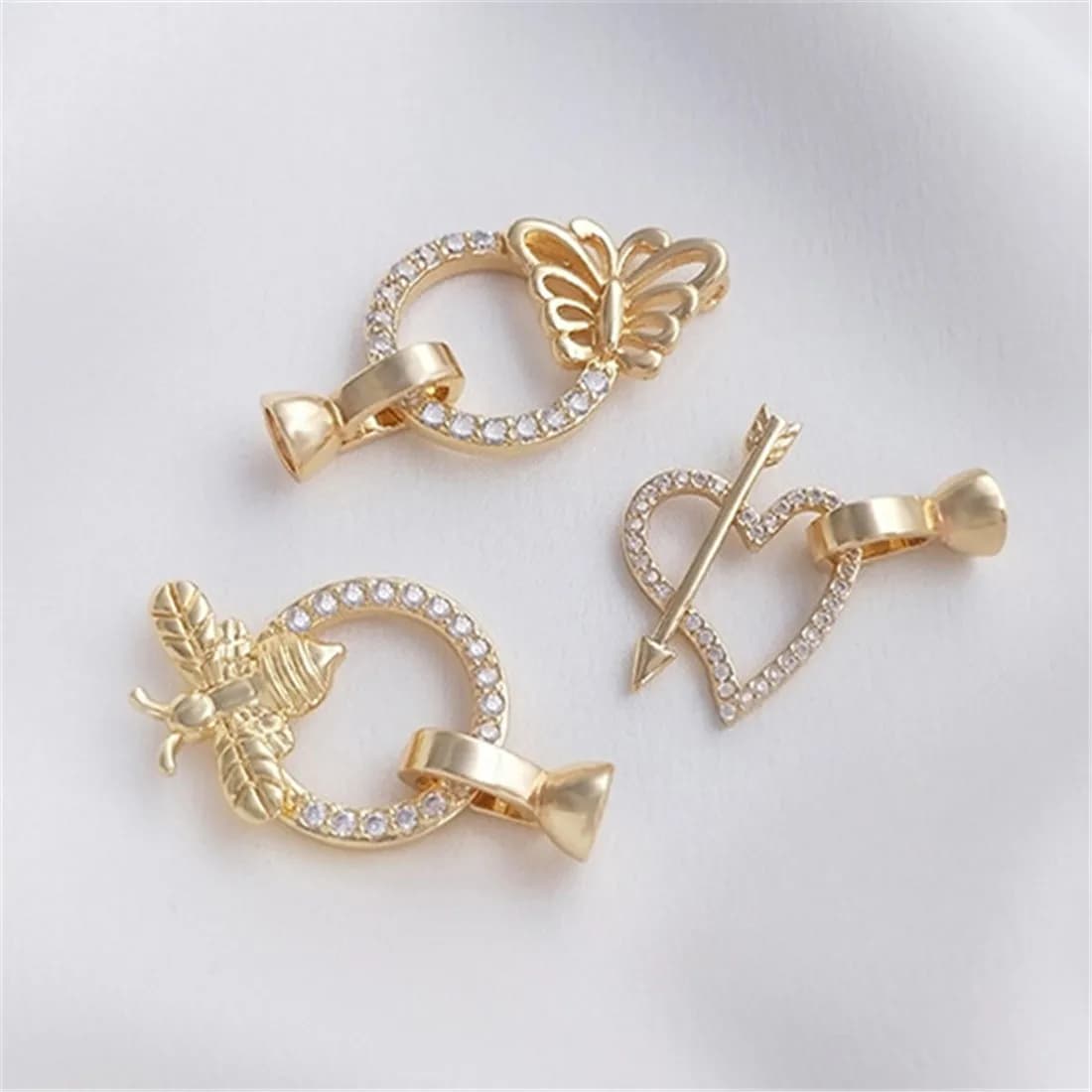 14K Gold Plated Zircon Inlaid Arrow Through Butterfly & Bee Clasp, Pearl Necklace End Connector Buckle for DIY Jewelry Accessori