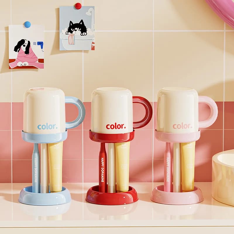 Toothbrush holder with dust cover, drainage design, plastic multifunctional bathroom toothbrush and cup organizer