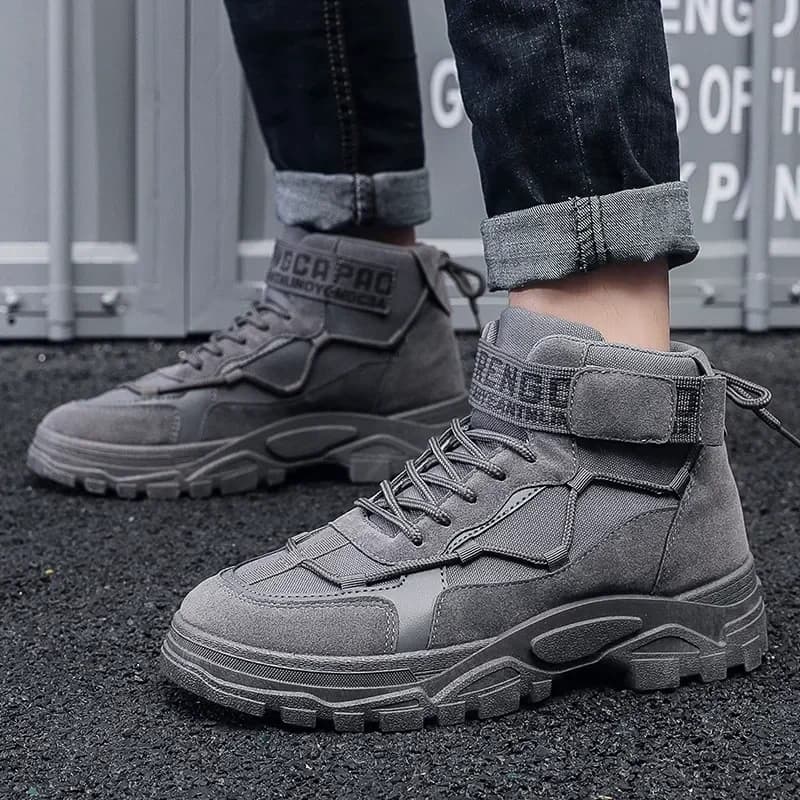 Stivali Tattici da Uomo 2026, Scarpe Invernali da Trekking Outdoor, Leggere e Antiscivolo, Stivaletti da Deserto, Botas Motocross per Moto