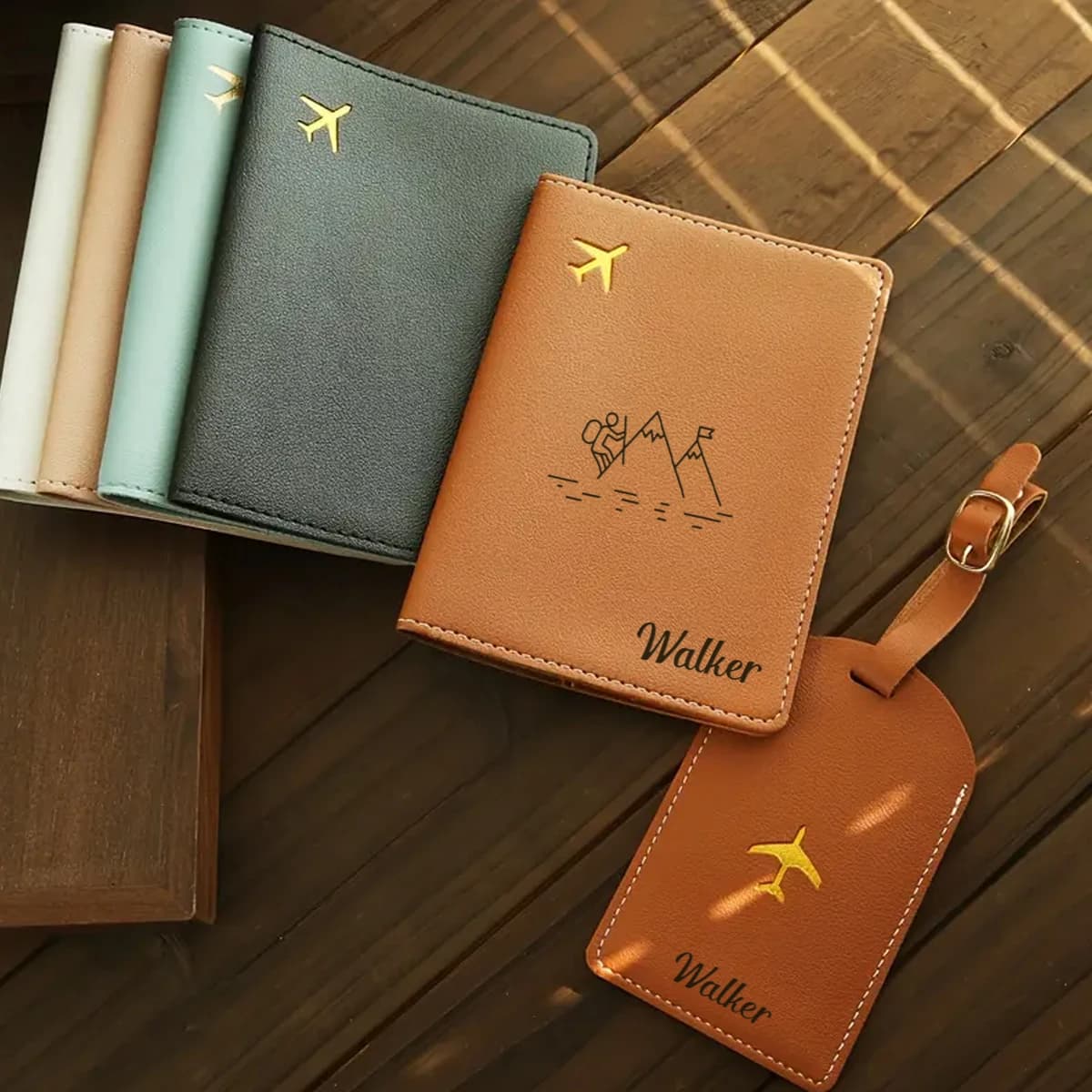 Set personalizzabile da 2 pezzi di porta-nome e porta-passaporto, design animato alla moda e interessante, accessori da viaggio pieghevoli