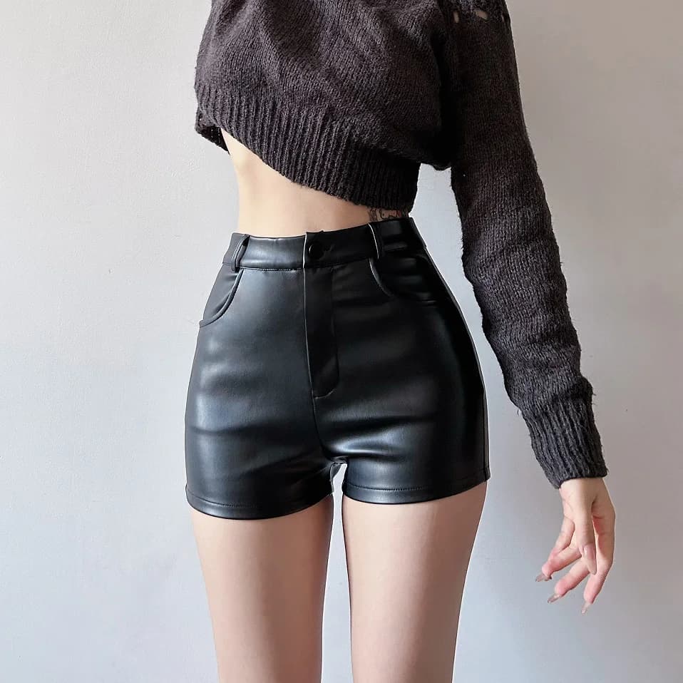 Shorts in Pelle PU a Vita Alta da Donna, Aderenti e alla Moda, Neri, Stile Bootcut, Versione Coreana, Lunghezza Corta