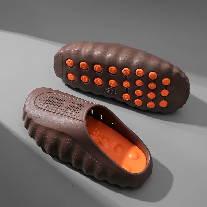 Ciabatte leggere in EVA per uomo e donna con massaggio plantare, nuove ciabatte sportive casual da esterno 2026, scarpe da spiaggia alla moda per coppia