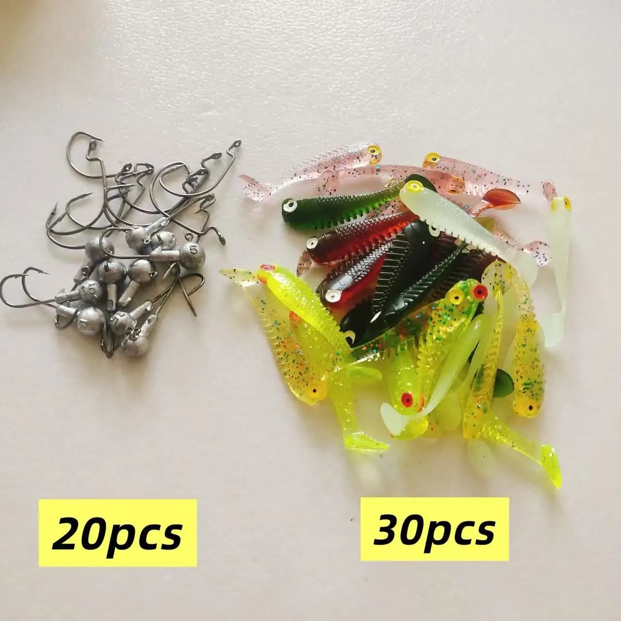 51-piece soft bait set — 5 cm, 1.2 g soft baits, complete with hooks and a tackle box