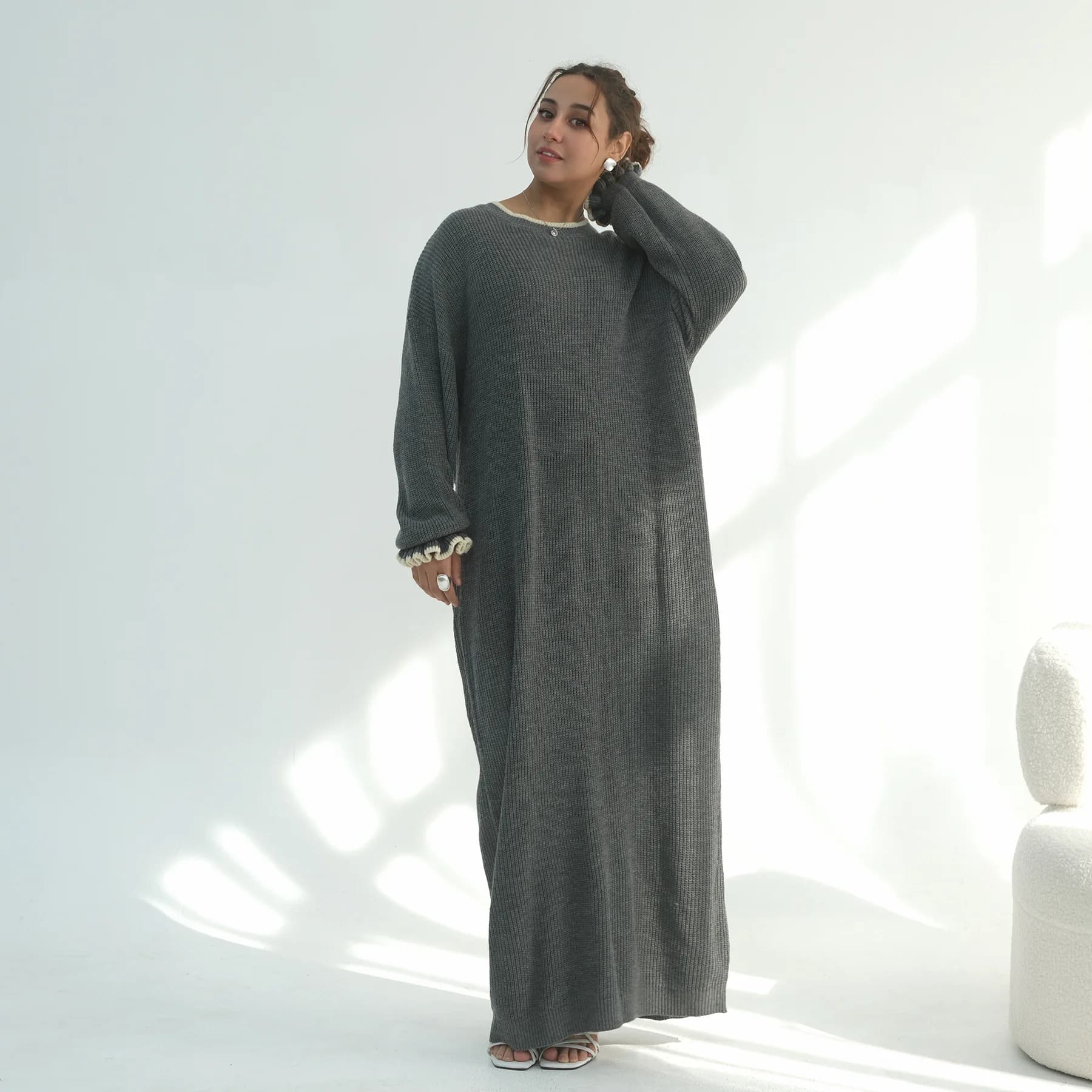 Musulmano Dubai Medio Oriente Inverno Addensare Caldo Maglione di Maglia Abaya Per Le Donne Abito Da Sera Lungo Ramadan Robe Femme Islam Abbigliamento