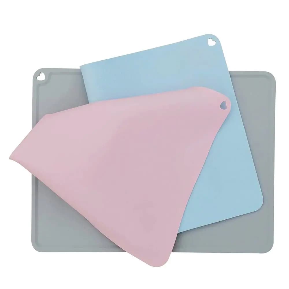 Tappetino Portatile Impermeabile per Animali Domestici, Cuscino Antiscivolo in Silicone per Ciotole, Vassoio Resistente e Facile da Pulire per Cani e Gatti