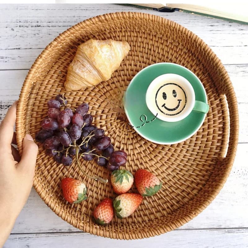 Vassoio per alimenti in Rattan naturale cestino per Snack per pane da Picnic scatola per articoli vari per torta di frutta cestino portaoggetti con piattino in Rattan intrecciato a mano