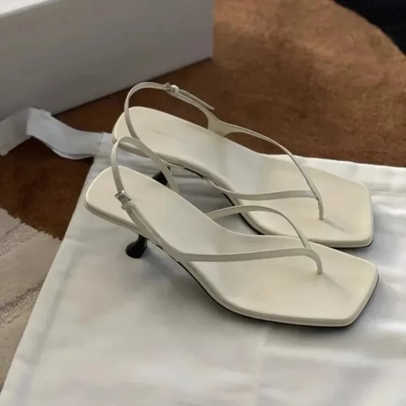Selling2026 New Luxury Brand Designer Sandals Summer Fashion Square Toe Open Toe Party Sandals Elegant Buckle Women's High Heels