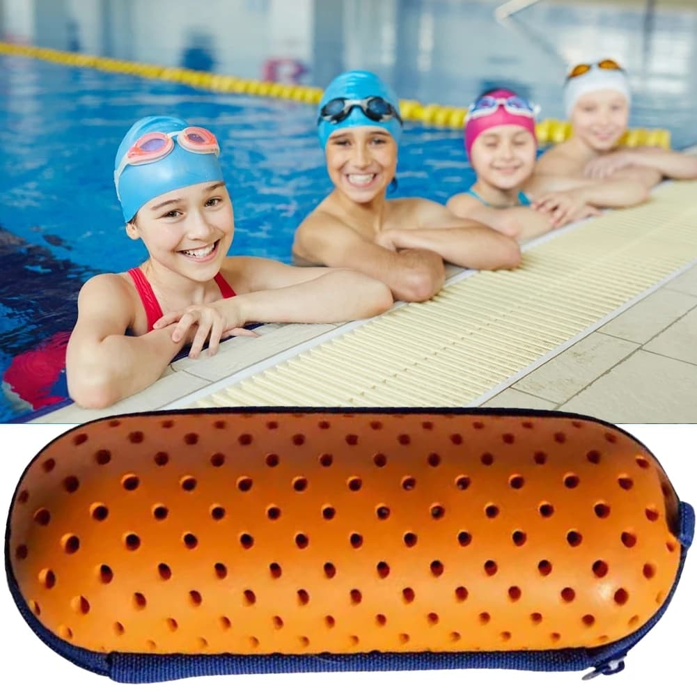 Protective Case for Swimwear with Clips and Drainage Holes, Custody for Eyewear, Portable and Breathable for Men, Women and Children