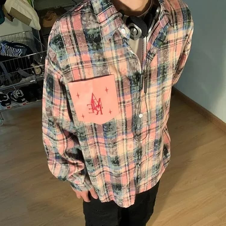 Camicia a Quadri da Uomo Taglie Forti Autunnale, Giacca da Coppia Distressed Ricamata Tinta con Protezione Solare, Stile Americano di Tendenza