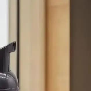 Flaconi in Plastica Nera da 60ml con Erogatore a Schiuma, Ricaricabili per Viaggi, Pulizia, Cosmetici e Confezionamento Sapone
