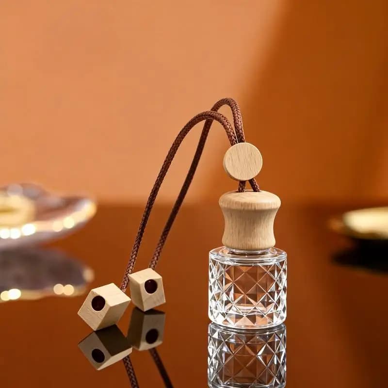 1 Pezzo Bottiglia di Olio Essenziale per Aromaterapia, Bottiglia di Profumo da Appendere per Auto, Ornamento, Deodorante per Auto, Decorazione Interna per Casa