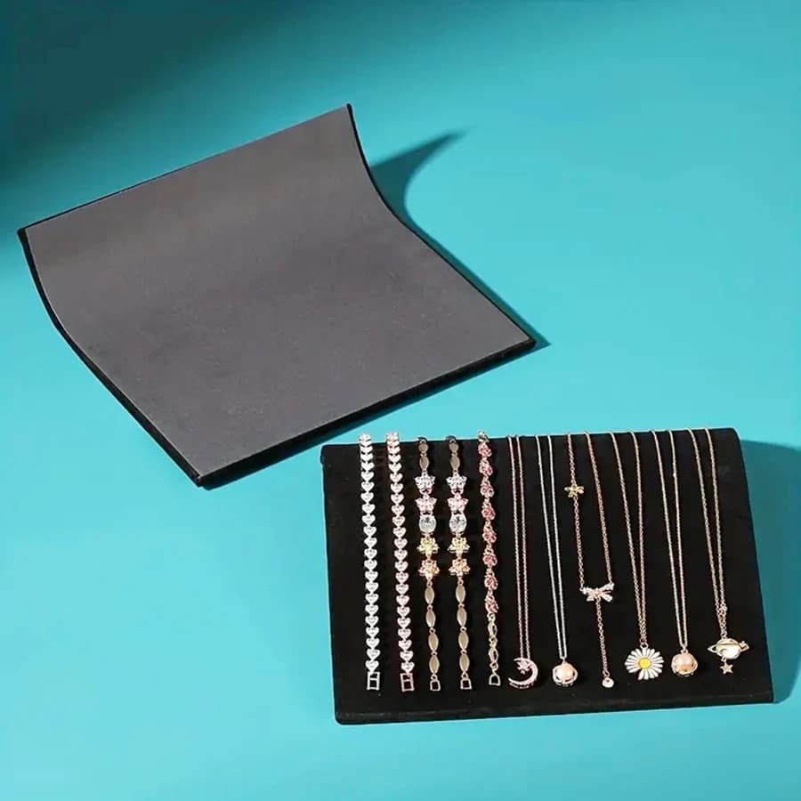 1PC, S-shaped Necklace Display Board, Color: Black, S-shaped Necklace Display Board Made of Iron and Velvet