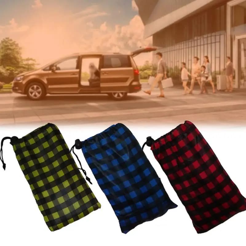 Internal sleeping bag for adults; ultralight and perfect for hotel stays