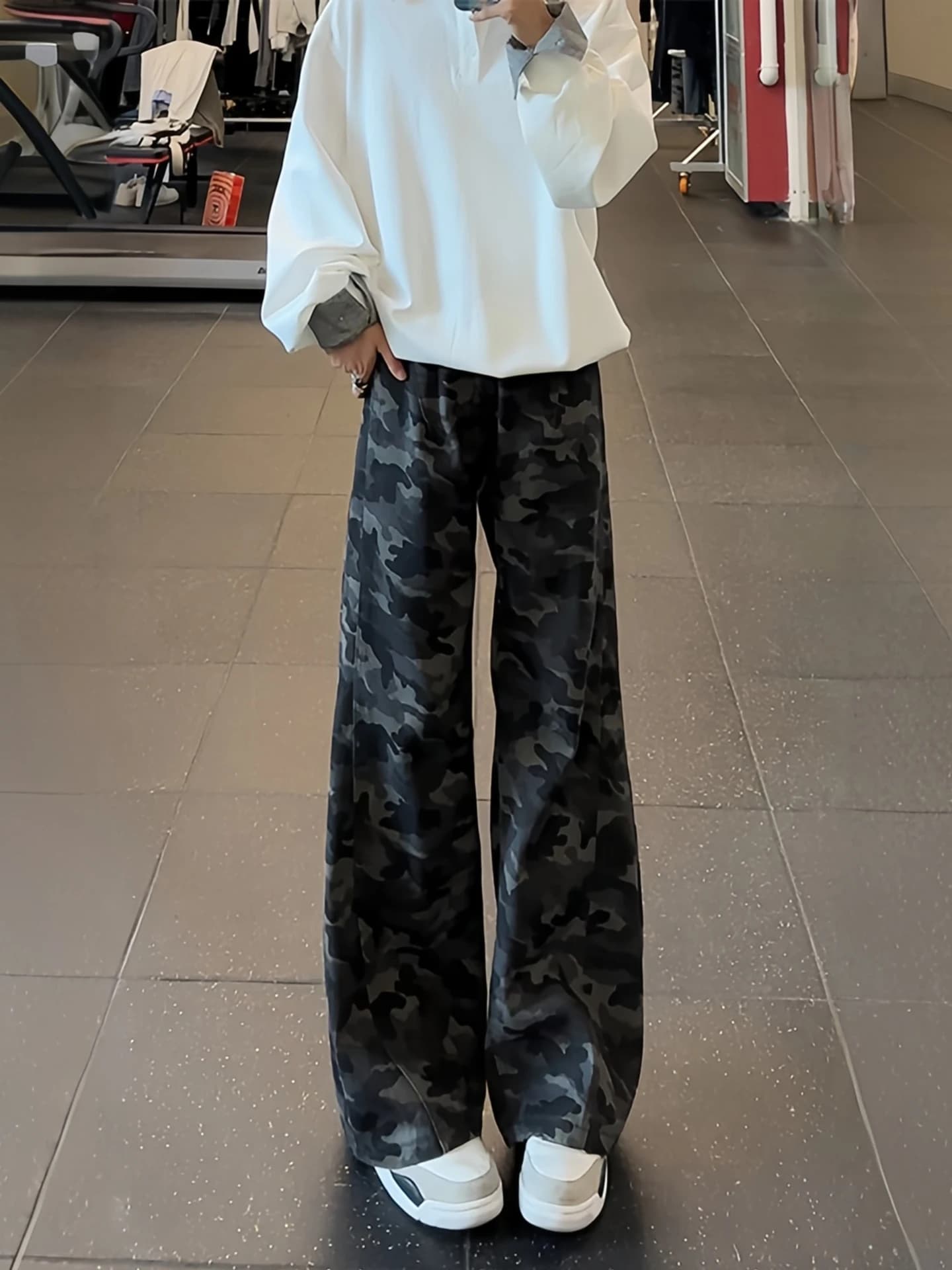 Jeans mimetici da uomo stile American High Street, a vita alta, gamba dritta, micro svasati, per uomo alto, Autunno Inverno