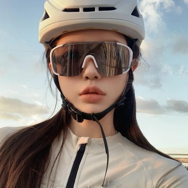 Fanceey Occhiali da sci da donna grandi antivento Occhiali sportivi da uomo Occhiali da sole di lusso da uomo Retro Punk Sci Ciclismo per ragazzi