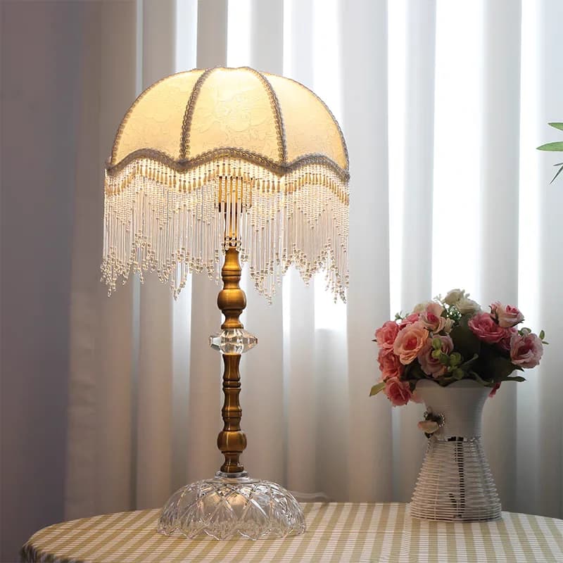 2025 Frech Retro Table Lamp Green Velvet Nappa Fabric Lighting Bedroom Luxury Bedside Table Lamp Table Lamp