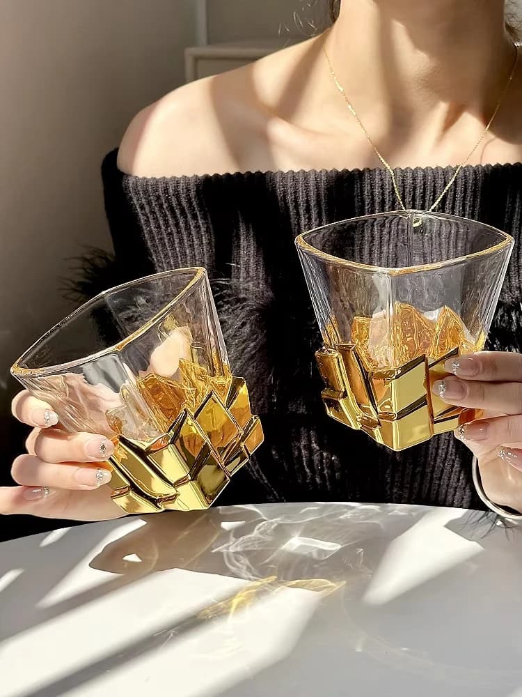 Creative Light Luxury Space Gold Ice Cube Cup Artistic Sense High-end Glass Wine Whiskey Water Juice Drink Cup