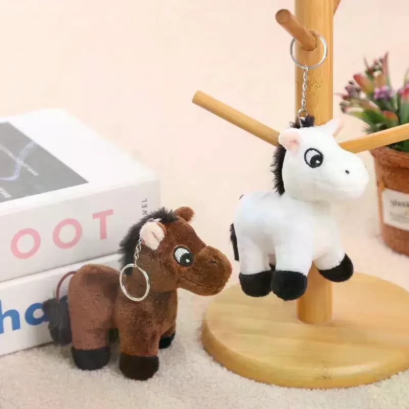 Pony di peluche ripieno di cartone animato come ornamento per zaino, accessorio portachiavi e ciondolo a forma di cavallo