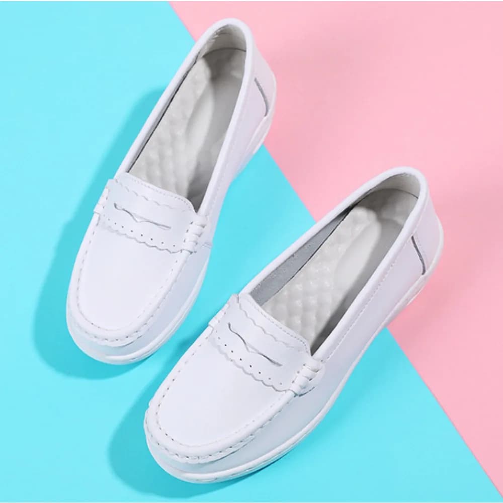 Primavera/Estate Nuove scarpe da infermiera bianche con cuscino d'aria Piattaforma per scarpe da lavoro con suola morbida traspirante e antiodore in vera pelle