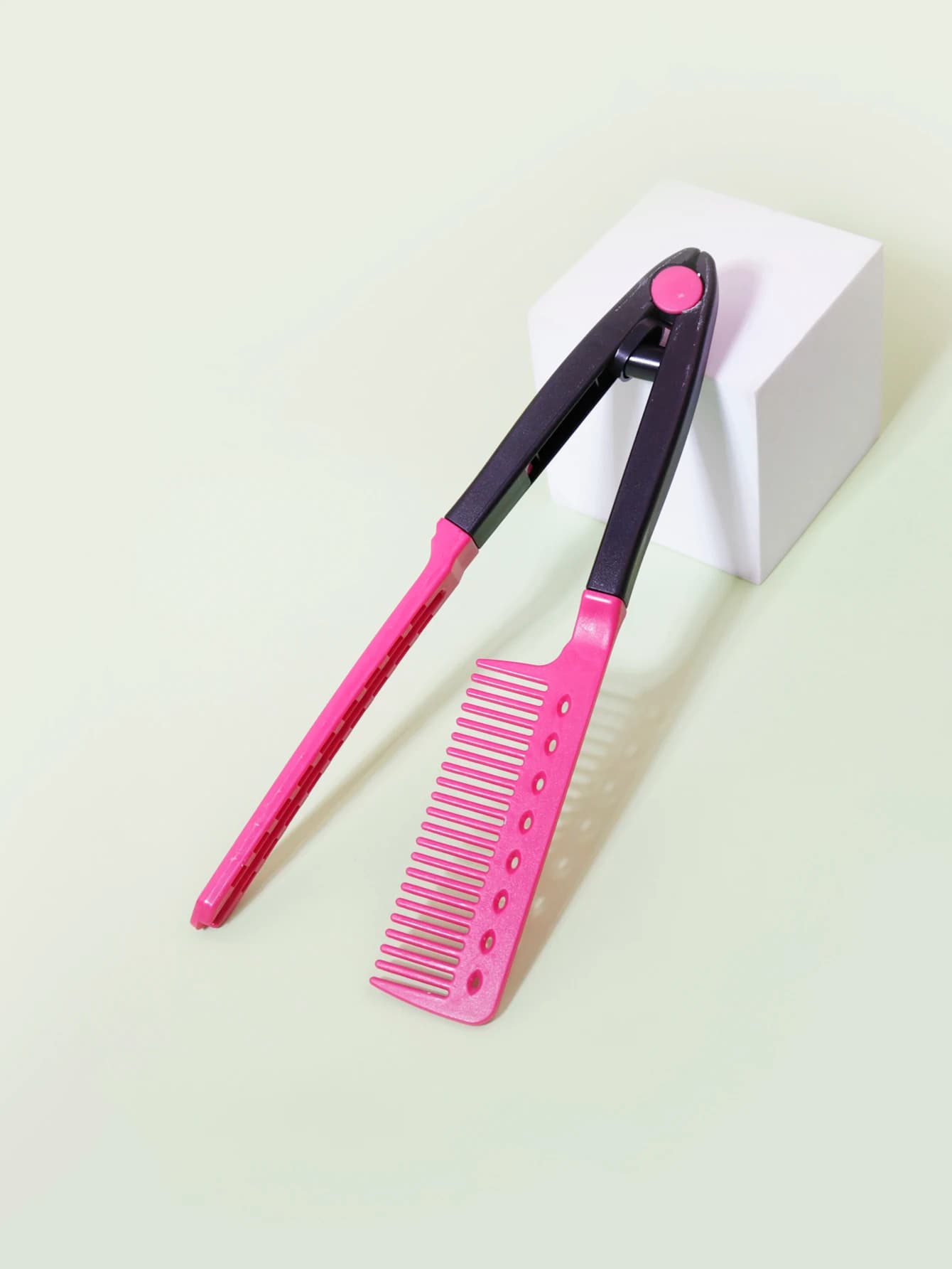 1 pcs flat comb straight hair brush for hair comb beauty styling plate for smooth hair shape V