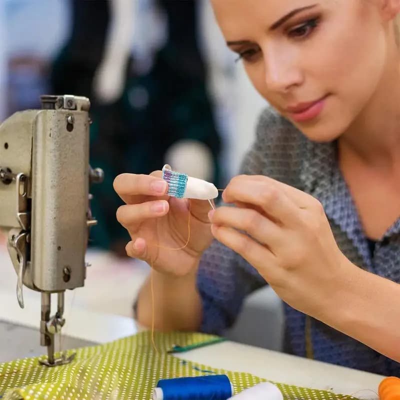 Ditale da cucito Protezioni per le dita Pelle PU 2X Antiscivolo Comodo ricamo Strumenti per maglieria Pin Aghi Feltro artigianale