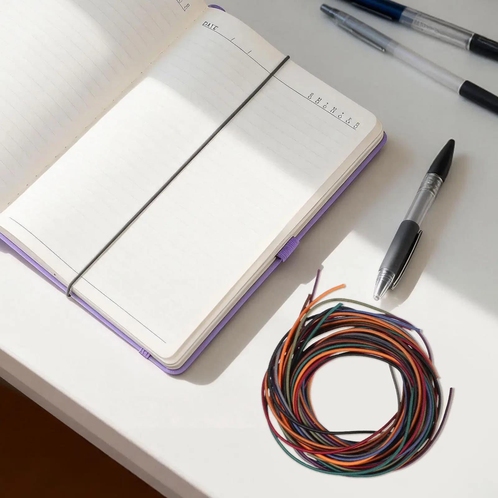 10 Pezzi Fascette Elastiche per Libri, Quaderni, Agende e Organizer da Viaggio - Corda in Nylon Elastica con Chiusura Sicura, Compatta e Portatile