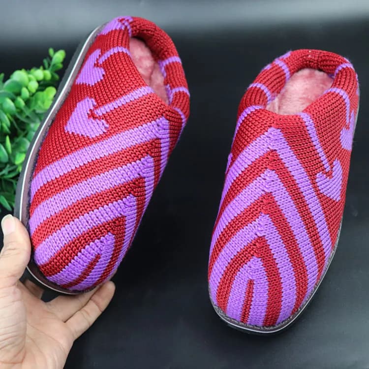 Slippers lined in Fce woven by hand Slippers in non-slip cotton Footwear in fur Thi Comfortable home shoes for men and women. .