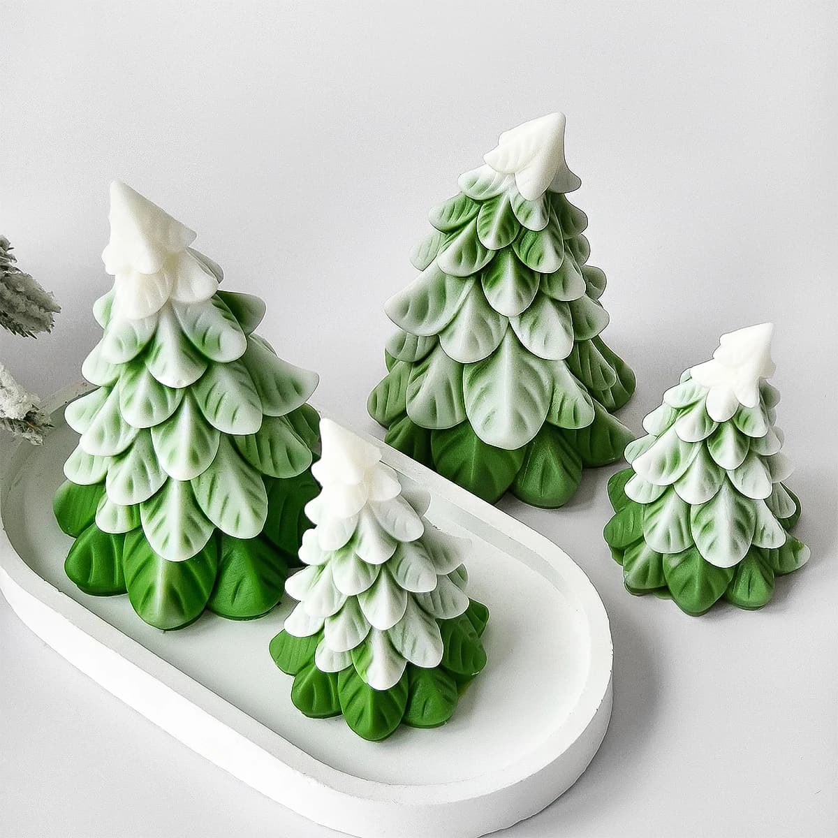 DIY Christmas Tree Silicone Mold Christmas Decoration Scented Candle Soap Resin Mold Handmade 3D Xmas Tree Crafts Making Molds