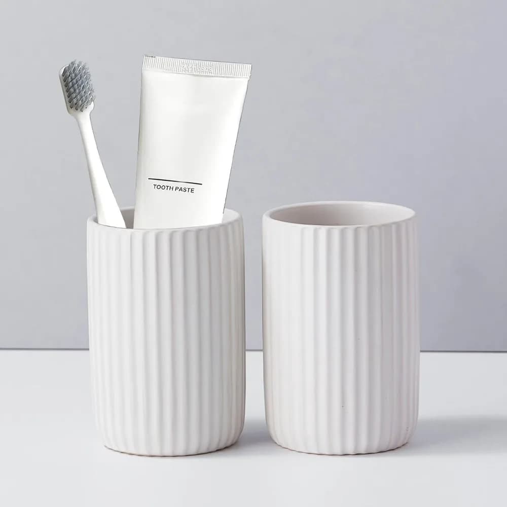 Portaspazzolino per bagni, set portaspazzolino in ceramica, bicchiere per tazze da bagno a costine, collutorio riutilizzabile per spazzolino da denti