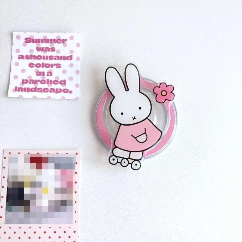 Miffy Tearful Bunny magnetico per MagSafe Forte forza adesiva Cartoon Flower Rabbit Lazy Airbag Design Supporto universale per telefono