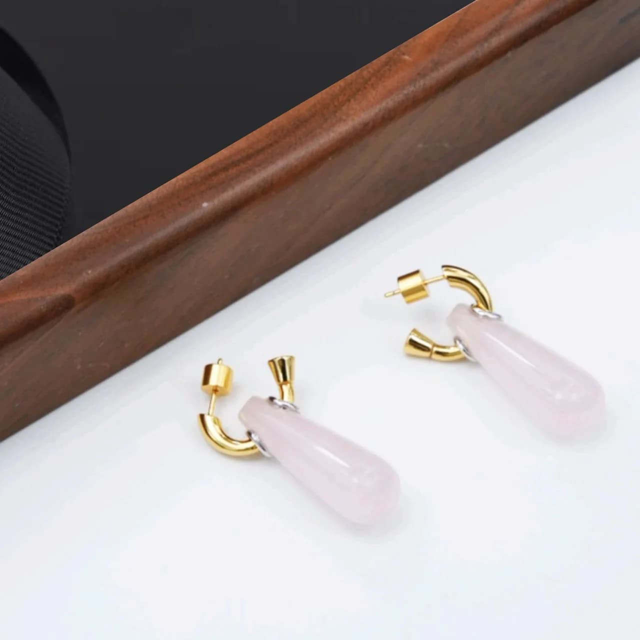 New Jewelry & Accessories Sports Style & Leisure Geometric Shaped Earrings in Pink Natural Crystal for Women's Party & Gifts