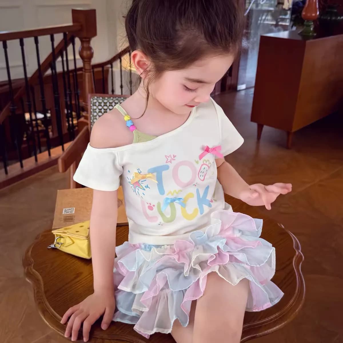 Summer set for girls, new children's fashion, short sleeve t-shirt, elegant balze skirt, two-piece fashionable set