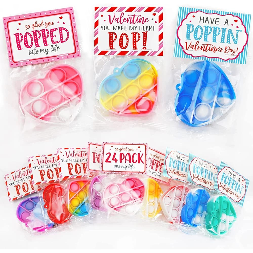 24PCS Pop Heart Fidget Toys Ansia Antistress Giocattolo Bulk Per I più piccoli Adulti Aula scolastica Bomboniere Regali di San Valentino