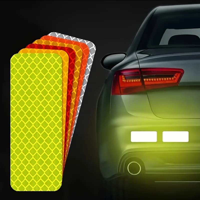 Gli adesivi riflettenti di avvertimento di sicurezza universali riflettono tutte le fonti luminose per caschi di motociclette