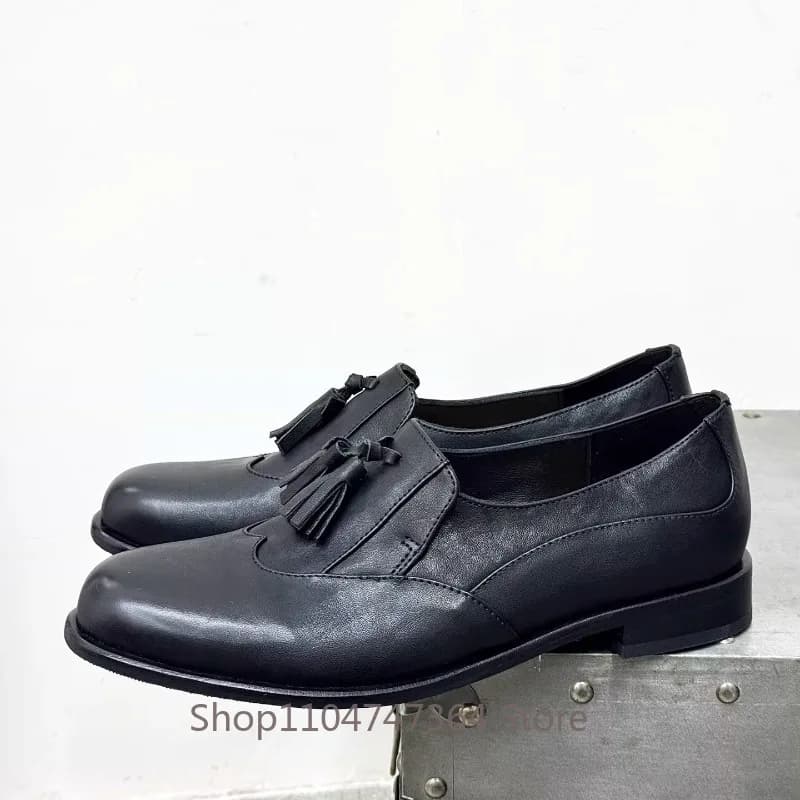 Mocassini Retro di Design alla Moda, Women's Shoes Black with Nappe, Tonda, Vera Pelle Britannica, Comode per l'Office