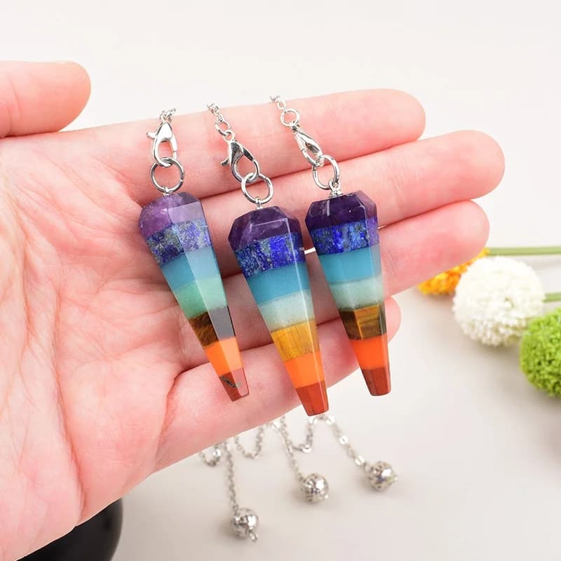 1PC Cristallo Naturale Reiki Guarigione Sette Chakraskra Pendolo Souvenir Wicca Dowsing Minerale Gioielli Amuleto Regalo FAI DA TE