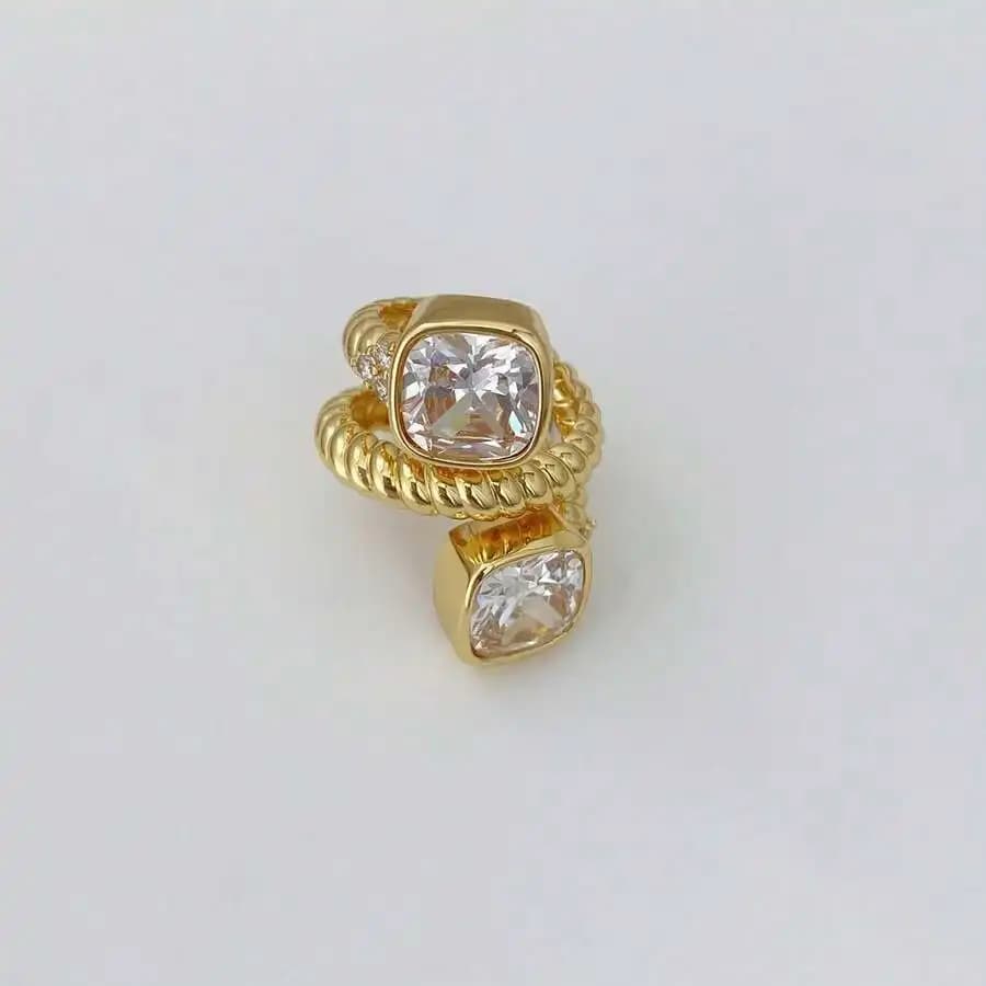 Elegante set di anelli intrecciati con strass, zirconi cubici e design a cubetto di zucchero, gioielli impilabili per l'uso quotidiano
