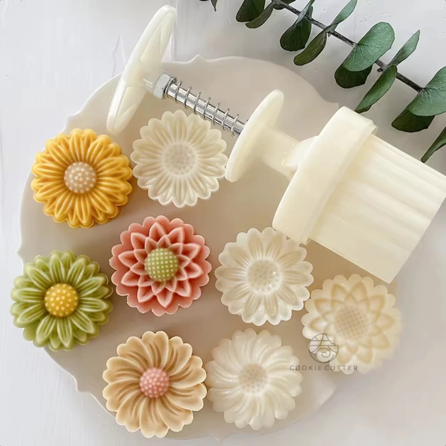 4Pcs/Set 50g Shape Cookie Stamp Flower Mooncake Mold Spring Pastry Cake Decoration Tool Hand Pressure DIY Baking Mold