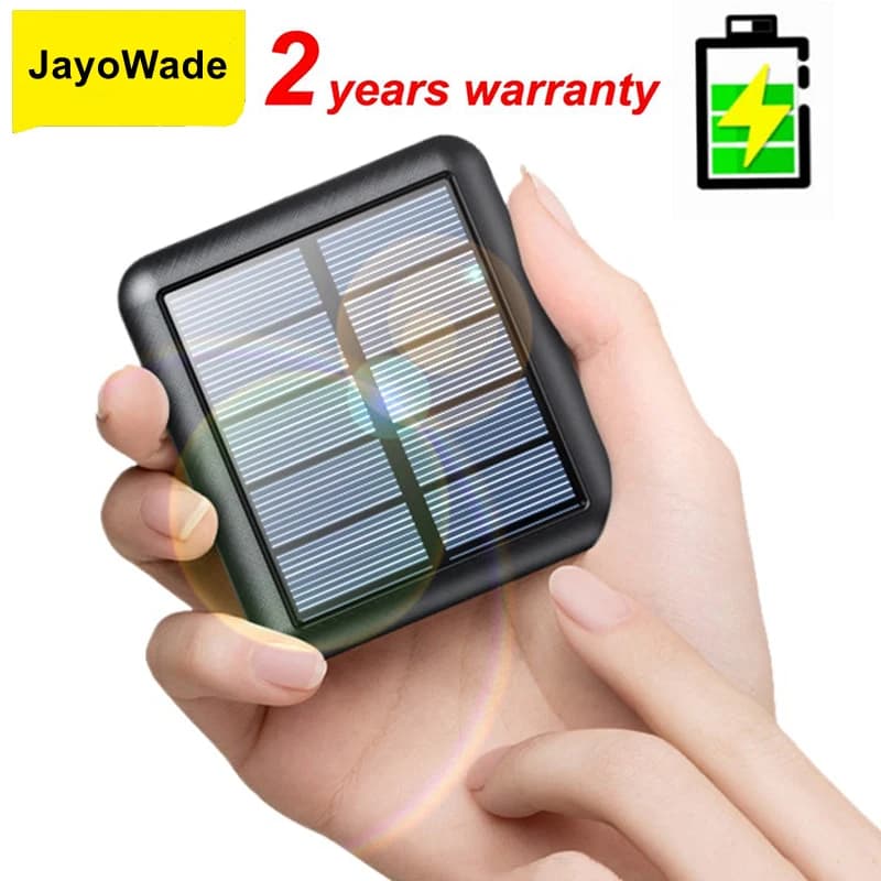 JayoWade Mini Solar Power Bank 20000mAh Costruito in 4 cavi Caricatore solare portatile Powerbank Batteria Power Bank con luce LED