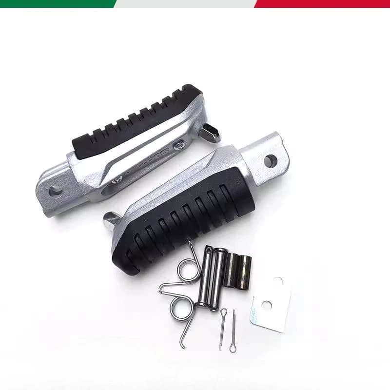 Pedale poggiapiedi poggiapiedi anteriore sinistro destro moto per Benelli TNT25 BN251 TNT125 TNT135 BJ250-15